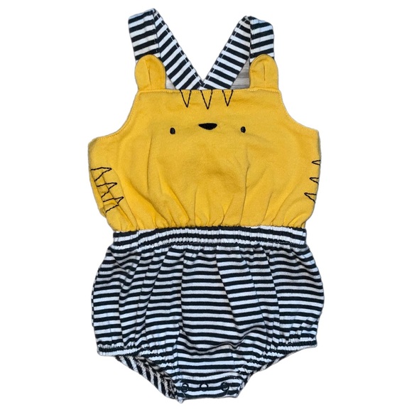 Cat & Jack Other - ⭐️ 0-3 Month Cat & Jack Baby Girl Romper⭐️